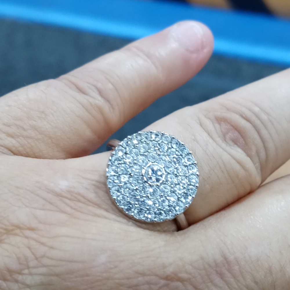Ring